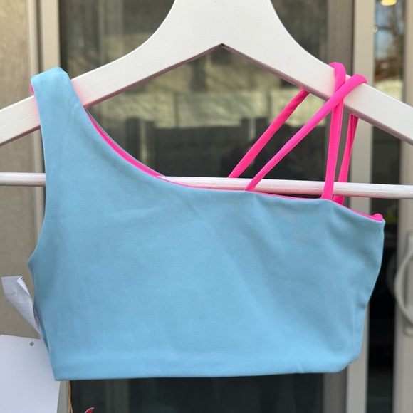 NWT Tiger Friday Dancewear May Reversible Crop Size CL Color Cotton Candy - Picture 3 of 12